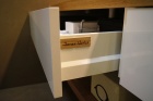 13_Waschtisch_Eiche_massiv_Detail.JPG